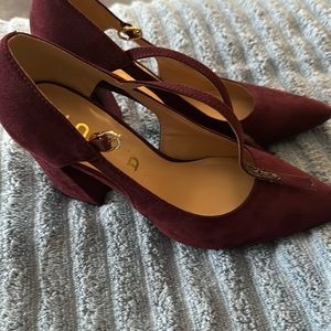 NWOT high heels